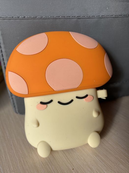 Чехол для airpods, кейс. Smoko Kai Mushroom AirPods Case.