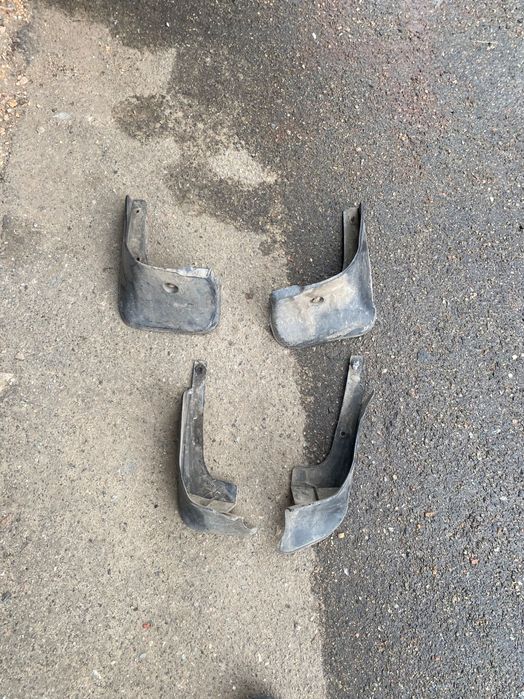 Брызговики комплект Toyota Corolla e150 2008