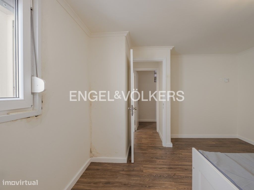 Apartamento T1 + 2 na Estefânia