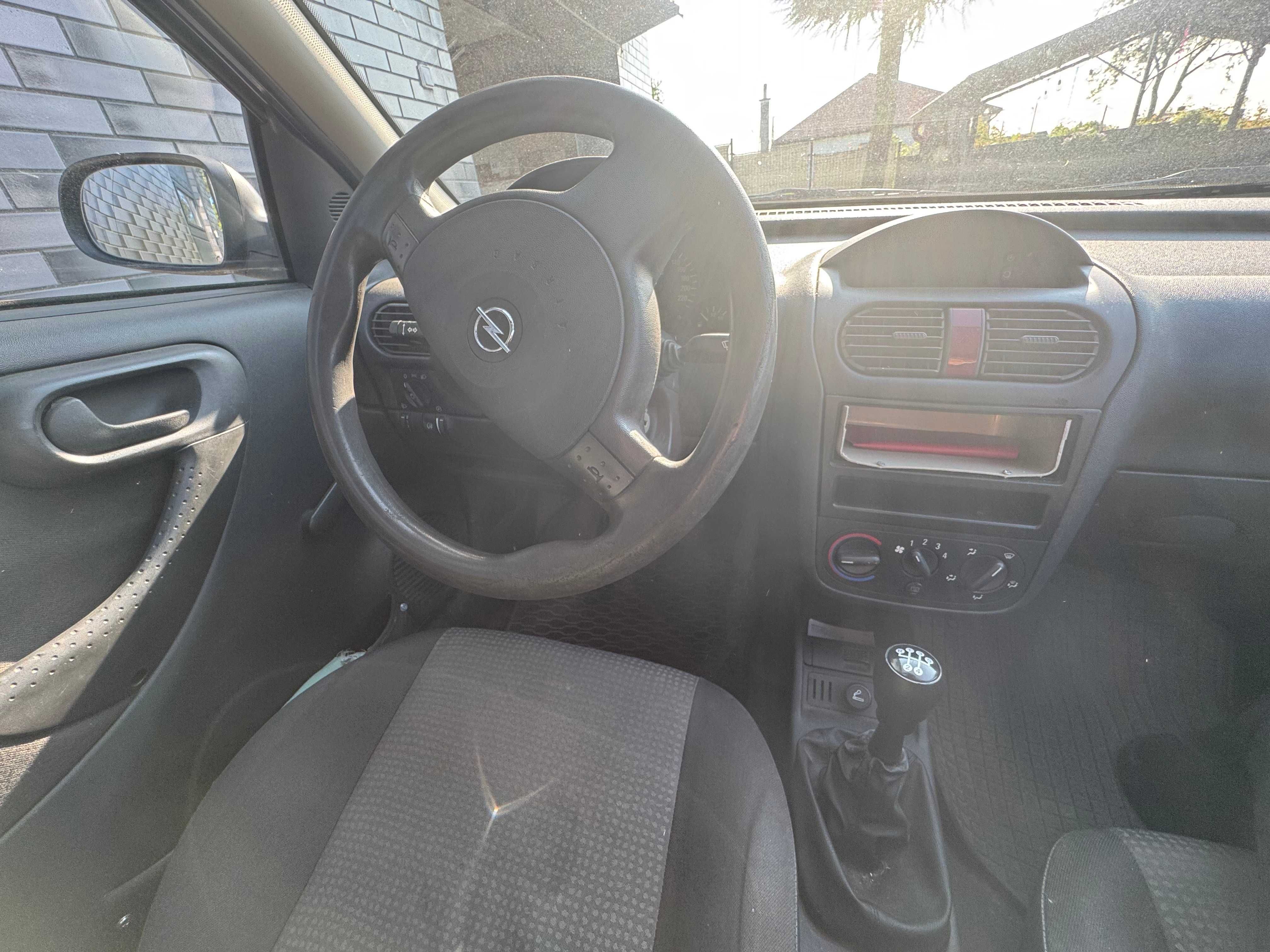Opel Corsa c 2004