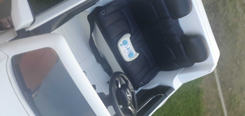 Autko na akumulator w bardzo dobrym stanie