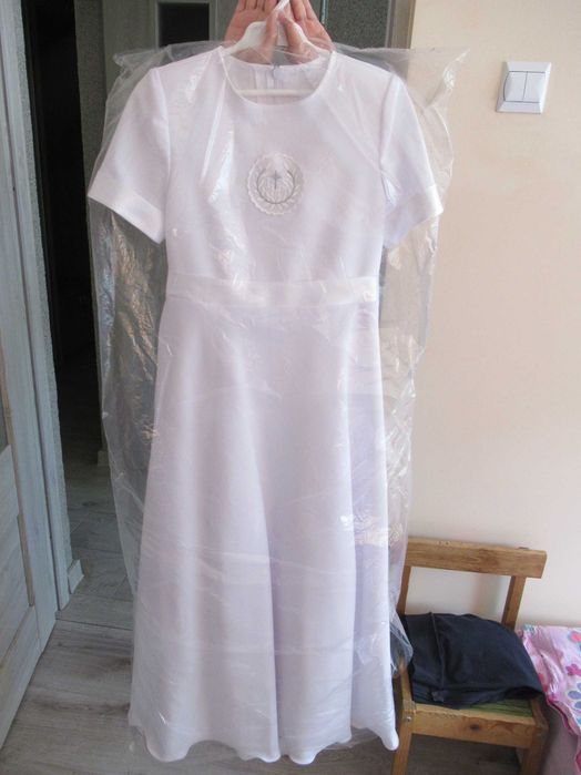 KOMUNIA! Alba komunijna dla dziewczynki- Długość alby 112cm r. 146/152