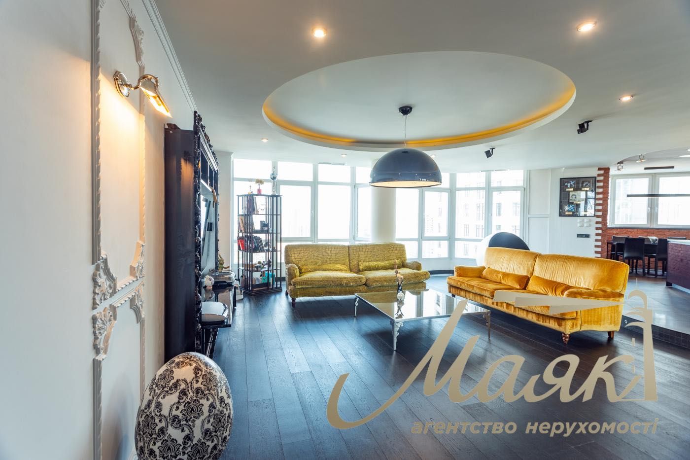 Аренда видовой квартиры 180м2  ул. Андрея Верхогляда/Драгомирова Центр