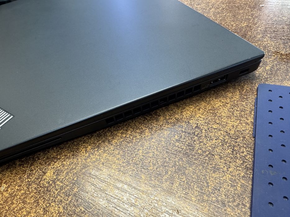 777/ Lenovo Thinkpad T14s/ Ryzen 5 PRO/ 16gb+256gb/ gwarancja