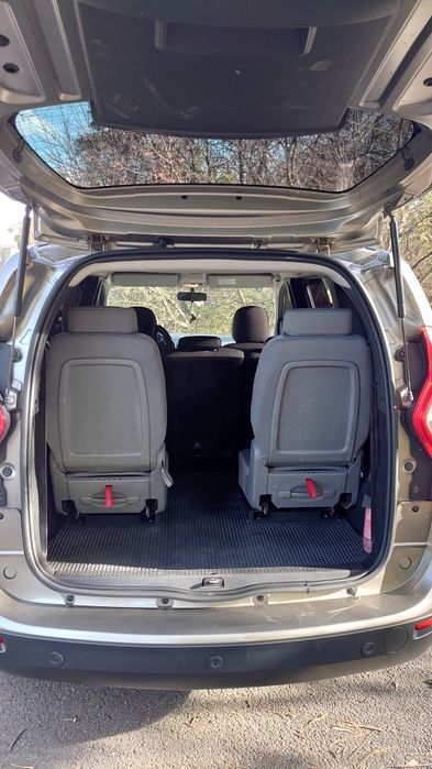 Dacia Lodgy 2012 • 7 місць • ГБО 4 покоління