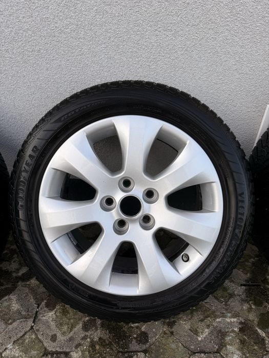 Koła GOOD YEAR gen.2 Vector 4 Seasons 225/50 R17