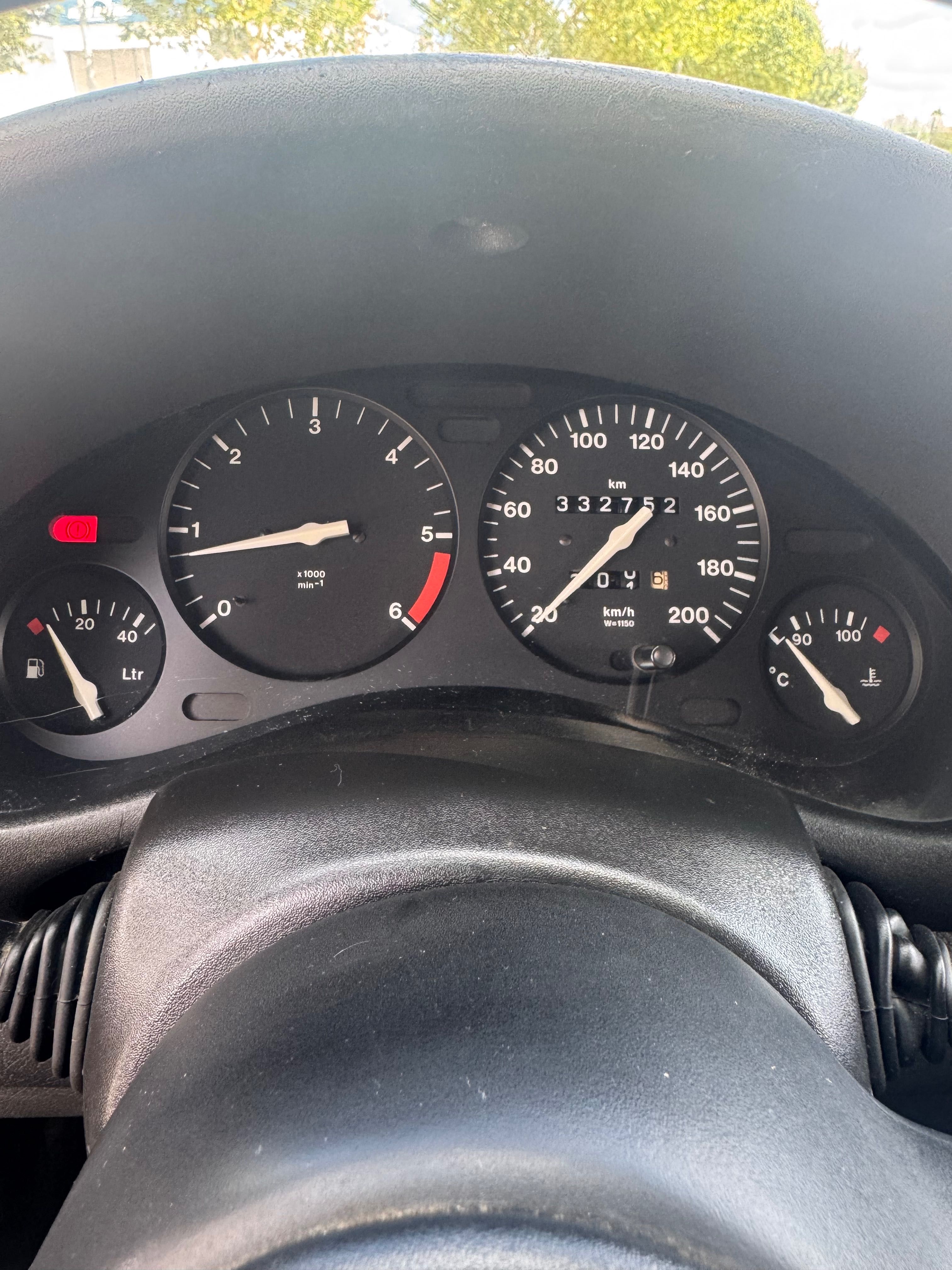 Vendo Opel corsa b sport 1.5 Td de livrete