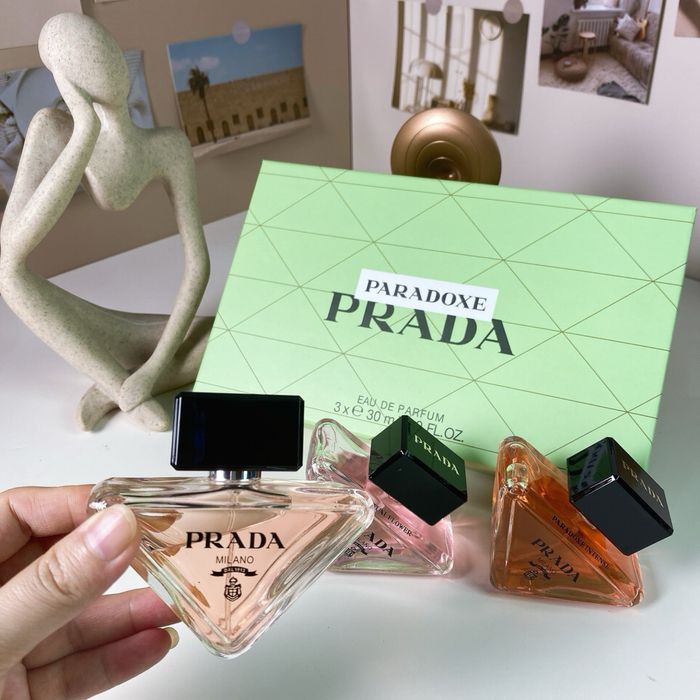 Набір парфумів Prada Paradoxe