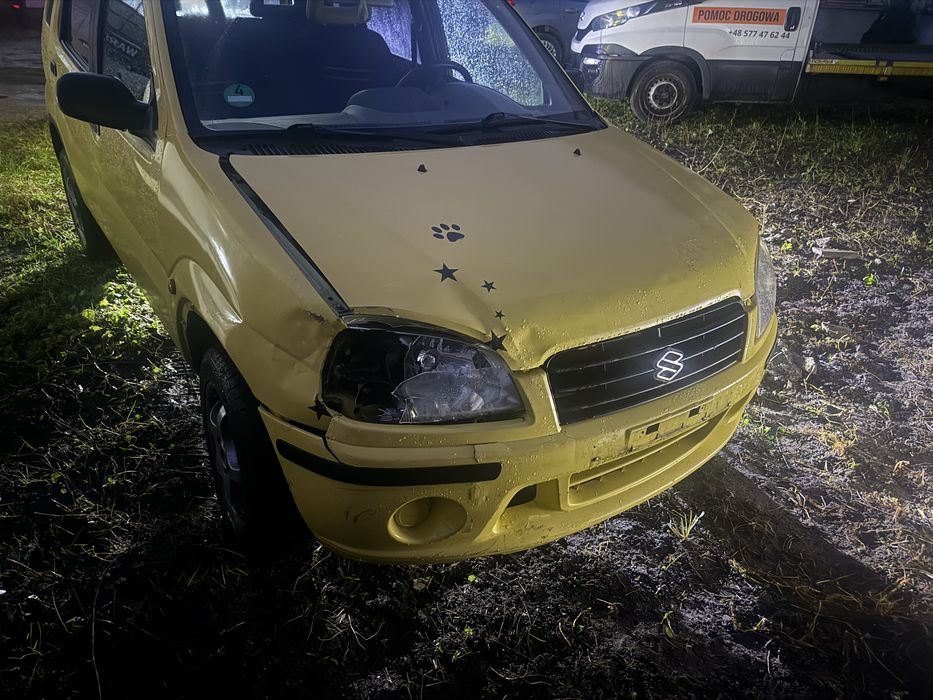Suzuki ignis 1 2003 rok Uszkodzona