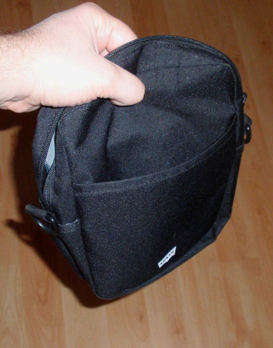 Сумка/месседжер Levis Graphic Logo Bag Guess Era USA ORIGINAL 28/22 см