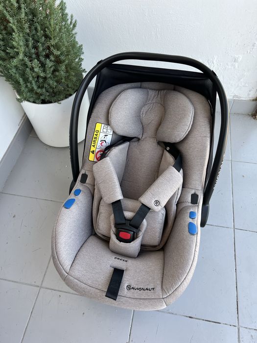 Fotelik samochodowy AVIONAUT PIXEL Ultra lekki 2.5 kg