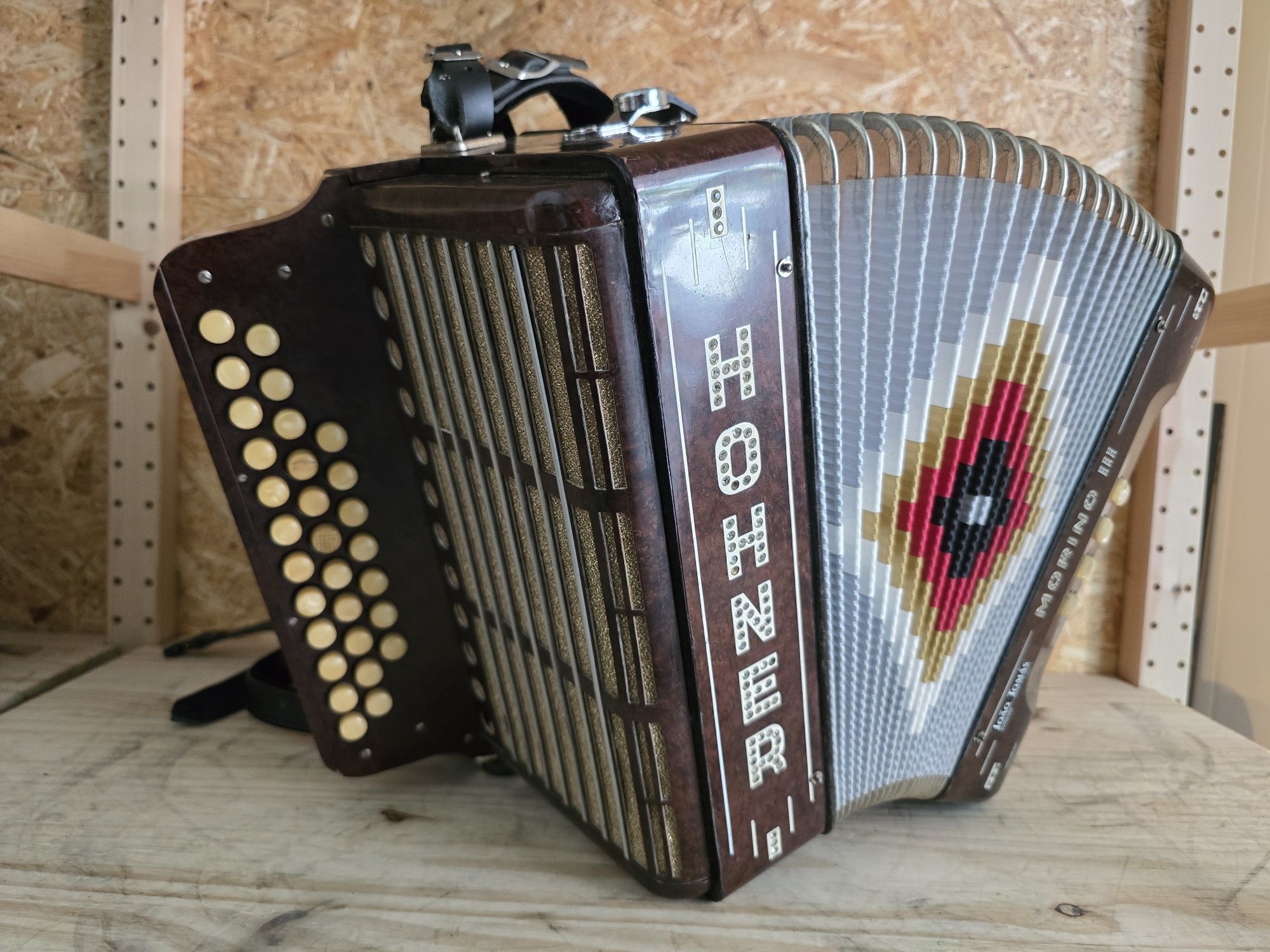 Hohner Morino III