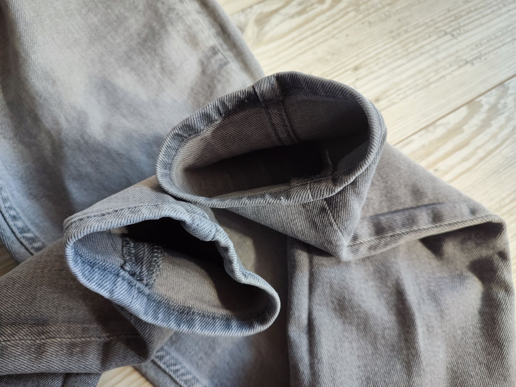 Calvin Klein Jeans szare Skinny High Rise r. 28/32