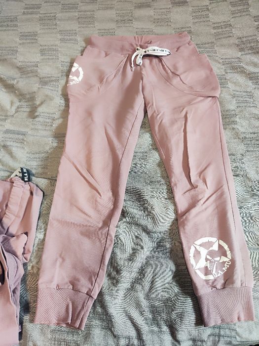 Komplet dresowy damski