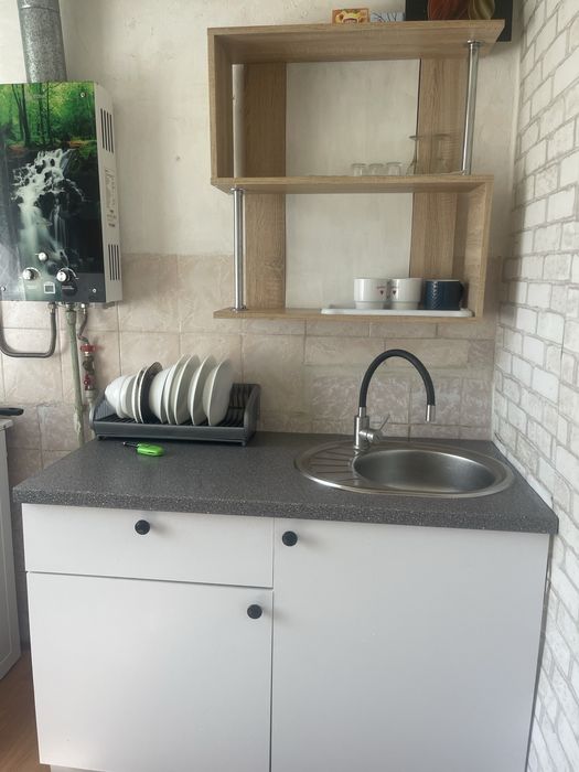 Сдам на 1~2 місяці 1к кв рн аатовокзалу без посередників.