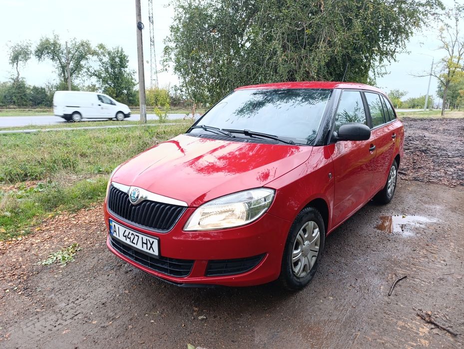 Skoda Fabia 1.6 TDI diesel дизель универсал 2011