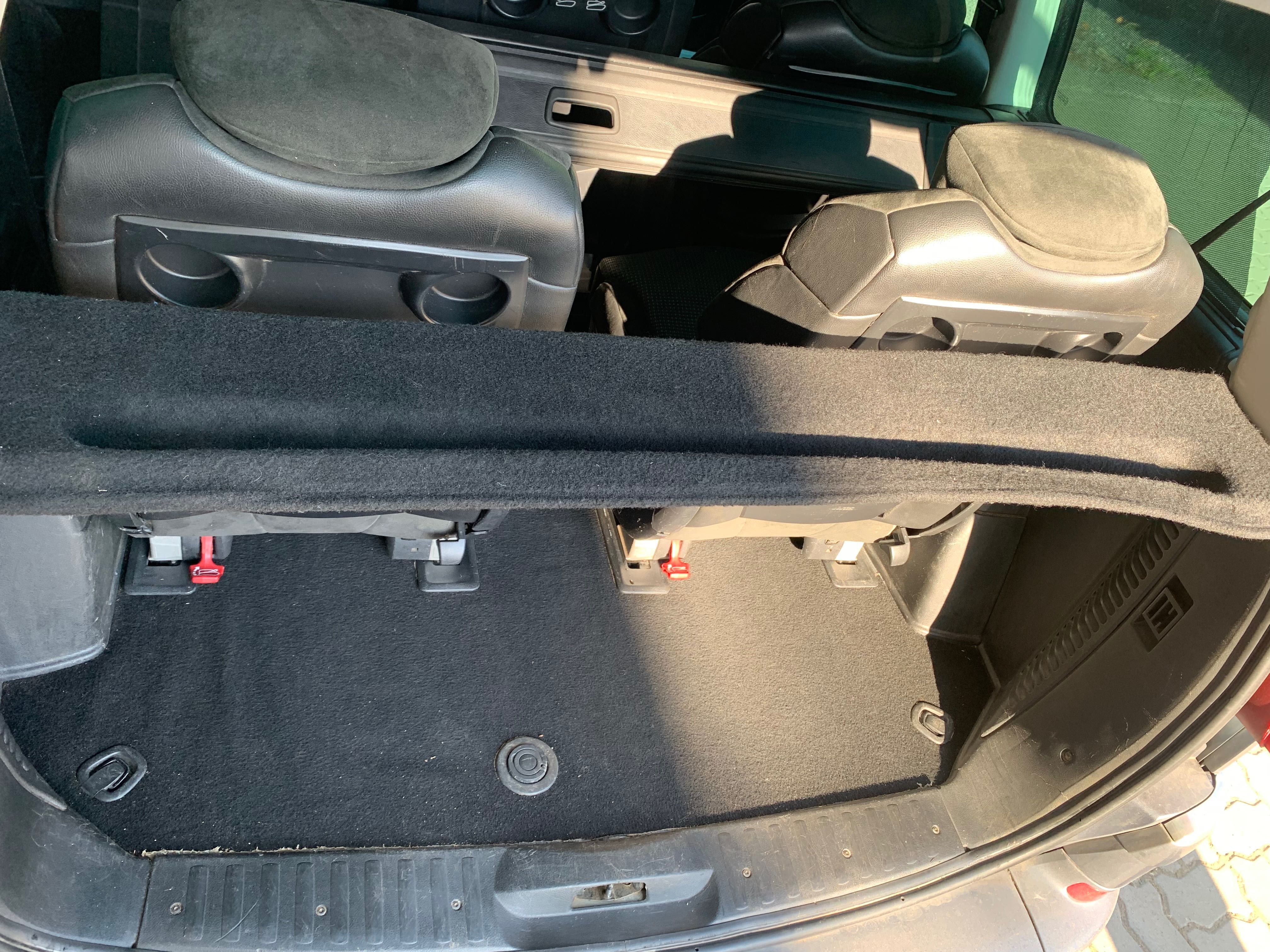 Шторка, ролета , полка багажника Citroen c8 / Пежо 807