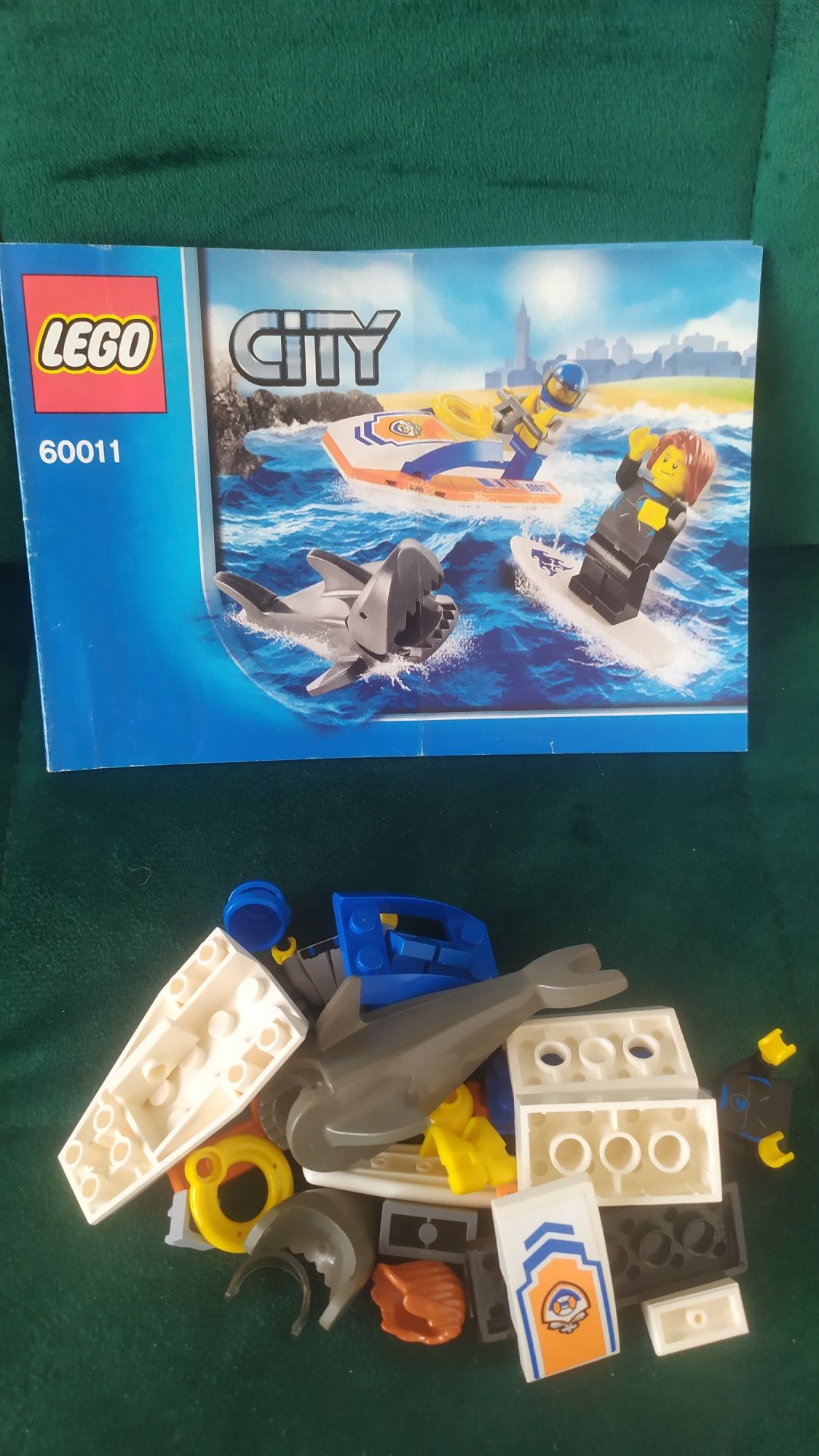 LEGO City 60011 na ratunek surferowi