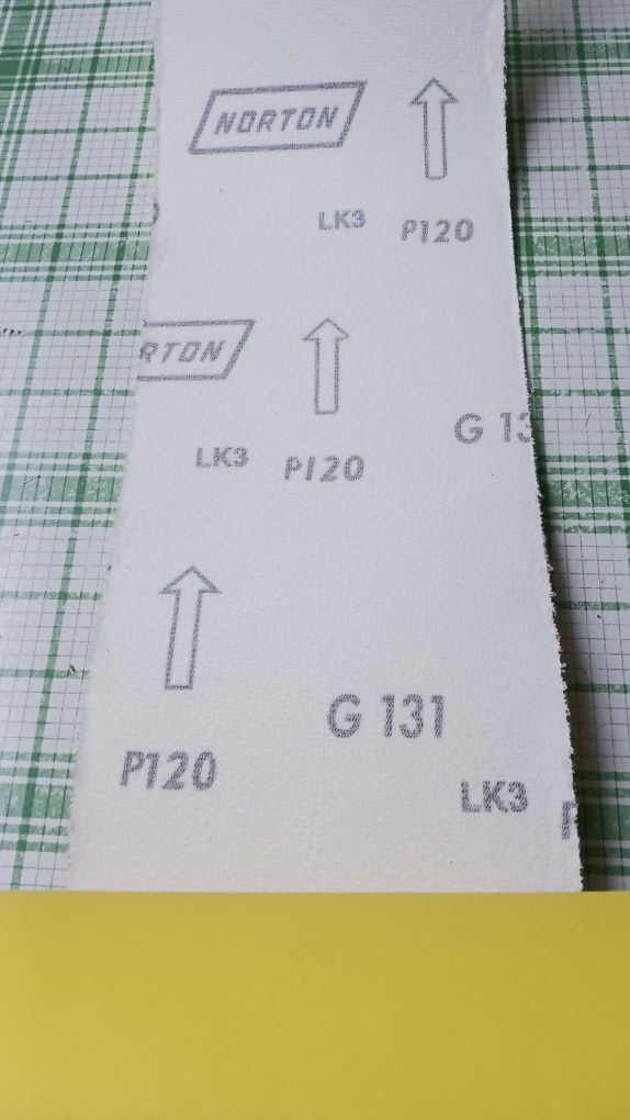 Rolka papieru ściernego na rzep Norton. 13,20 m. P120