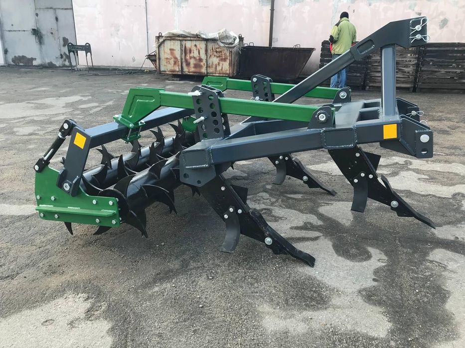 Глибокорозпушувач ГР-3 універсальний 1,5м-1,8м