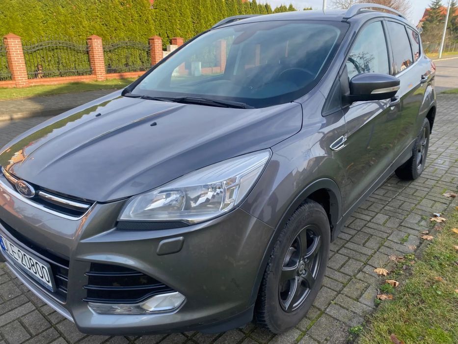 Ford Kuga 1.6 benz 150km salon POLSKA 2 właściciel od 9 lat serwis ASO półskóry