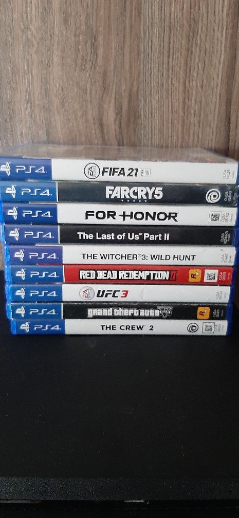 Игровая приставка Play station 4 slim 1 Tb.