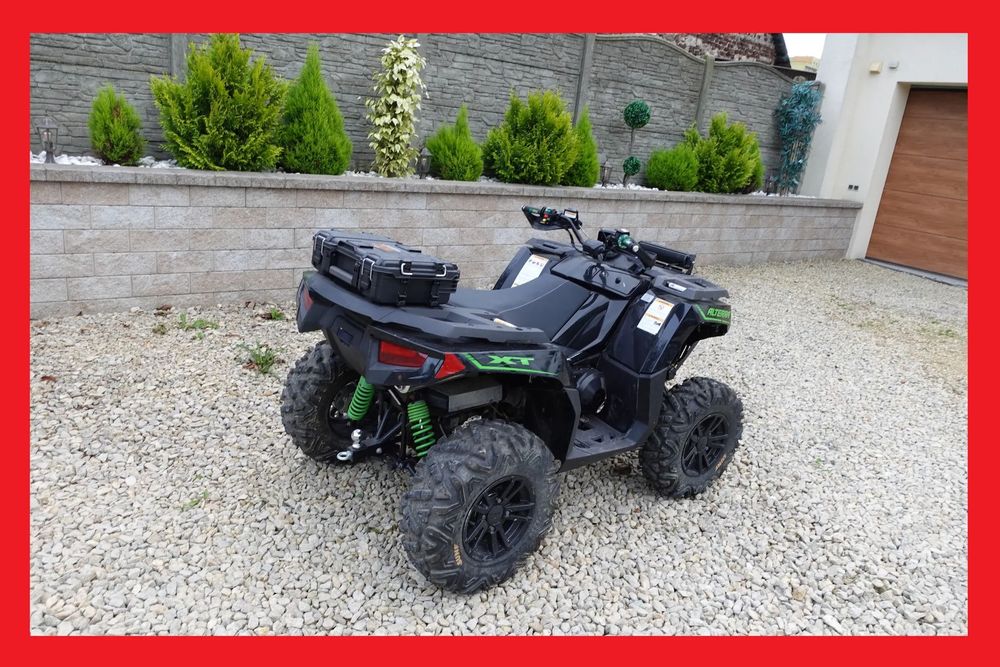 Arctic Cat 500 Duży i mocny 4x4 Wspomaganie wsteczny Kufer 2 osobowy wyciągarka