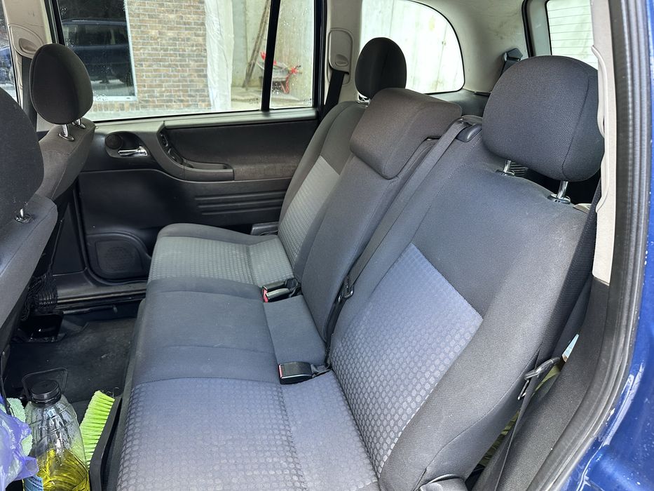 Opel Zafira 2.2 дизель 2002рік