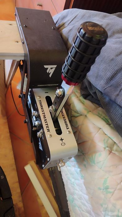 Volante Thurstmaster T598 + Handbranke TSS
