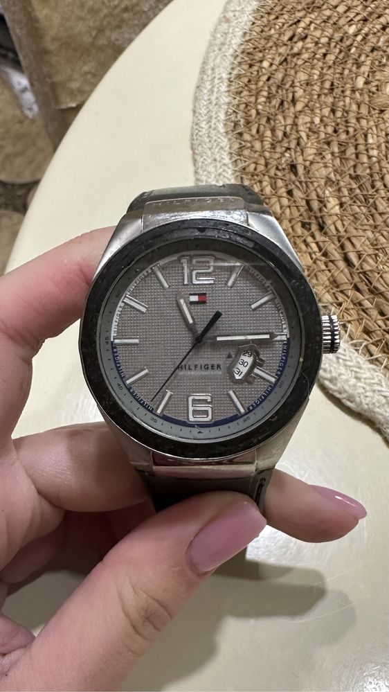 Tommy Hilfiger годинник чоловічий