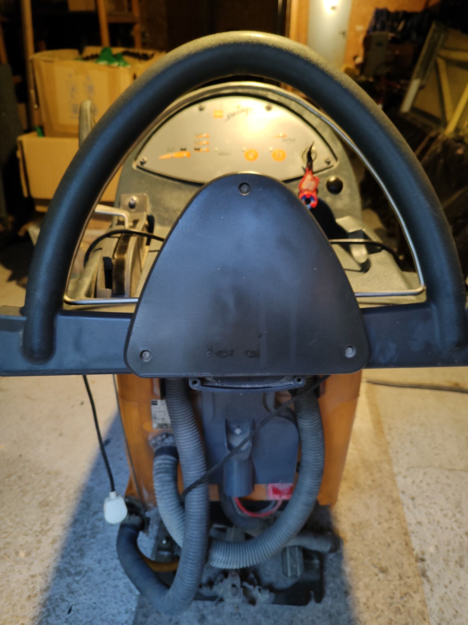 Szorowarka TASKI swingo 750B
