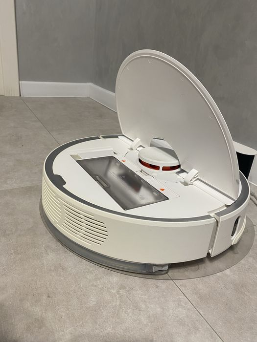 Продам миючий пилосос  Xiaomi Roborock S5 Max
