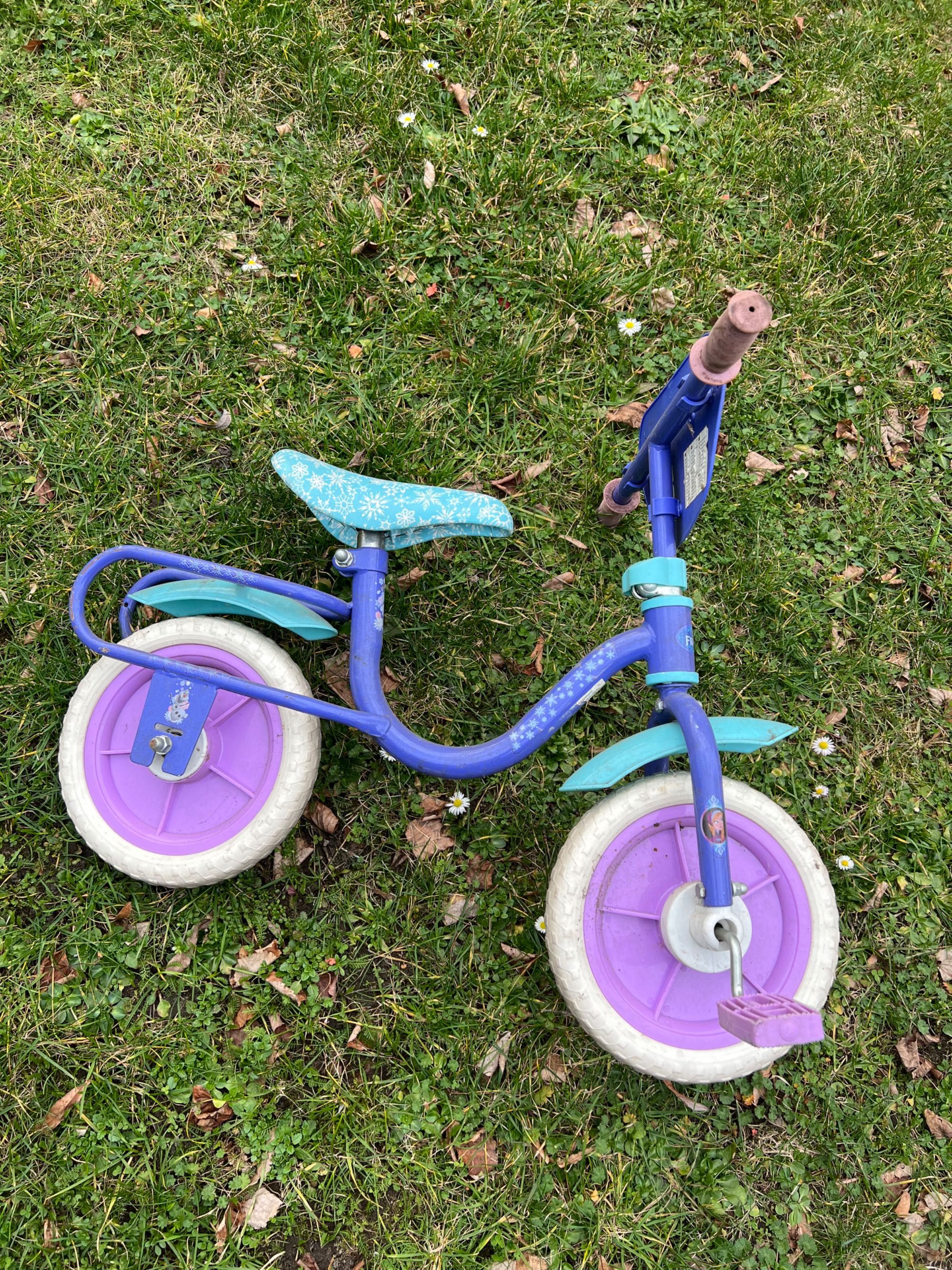 Rowerek dla dziecka z Krainy Lodu