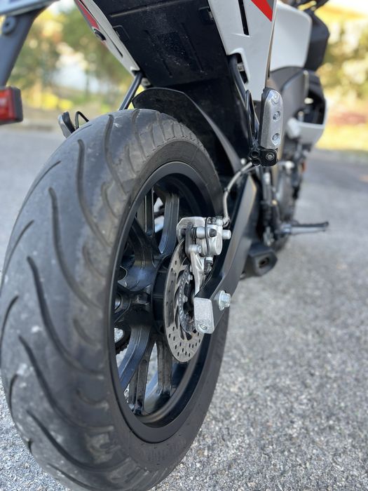 Aprilia Tuono 125 – 2022 – 7.900 km