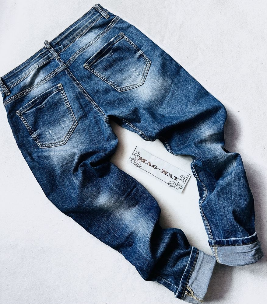 Spodnie damskie Dsquared2 jeansowe przetarcia