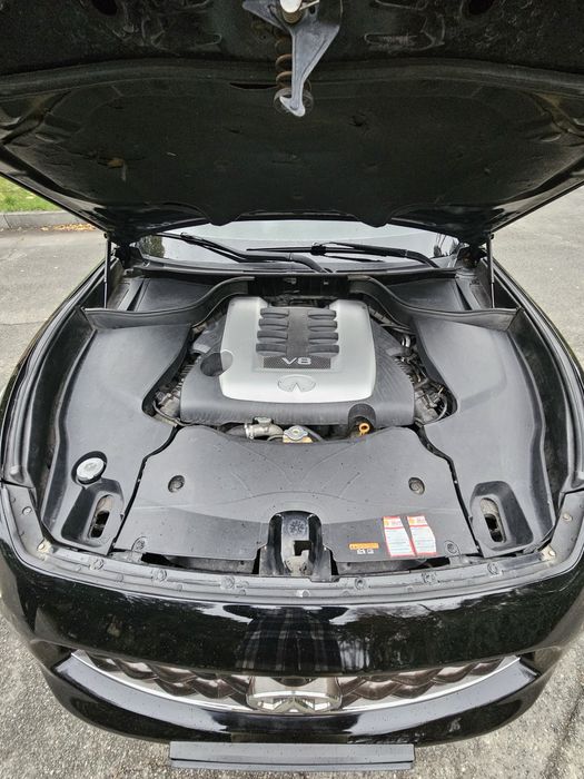 Продам Infiniti FX50 5.0 V8 | AWD | Sport Package |