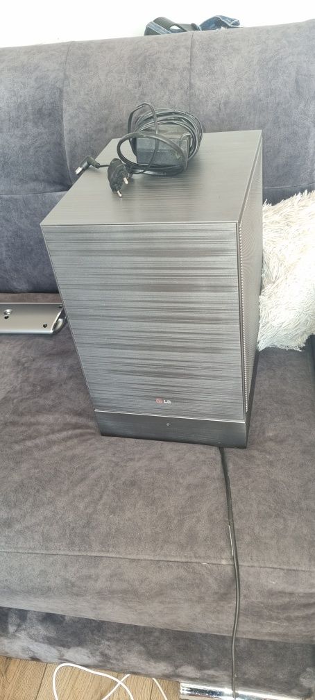 Soundbar LG model nb4540 subwoofer