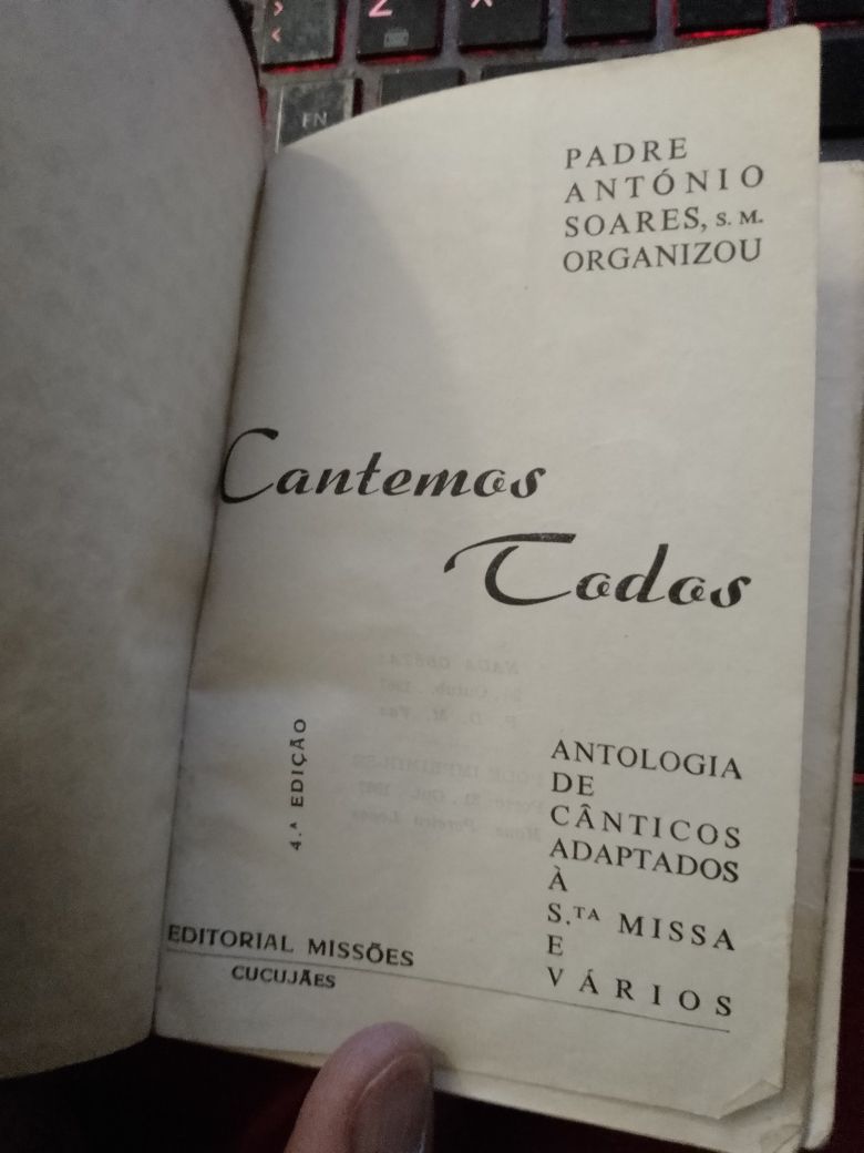 Bíblia Sagrada-D.Bíblica-18e-12E-Cantemos Todos-Soares-67-12E Desde 2E