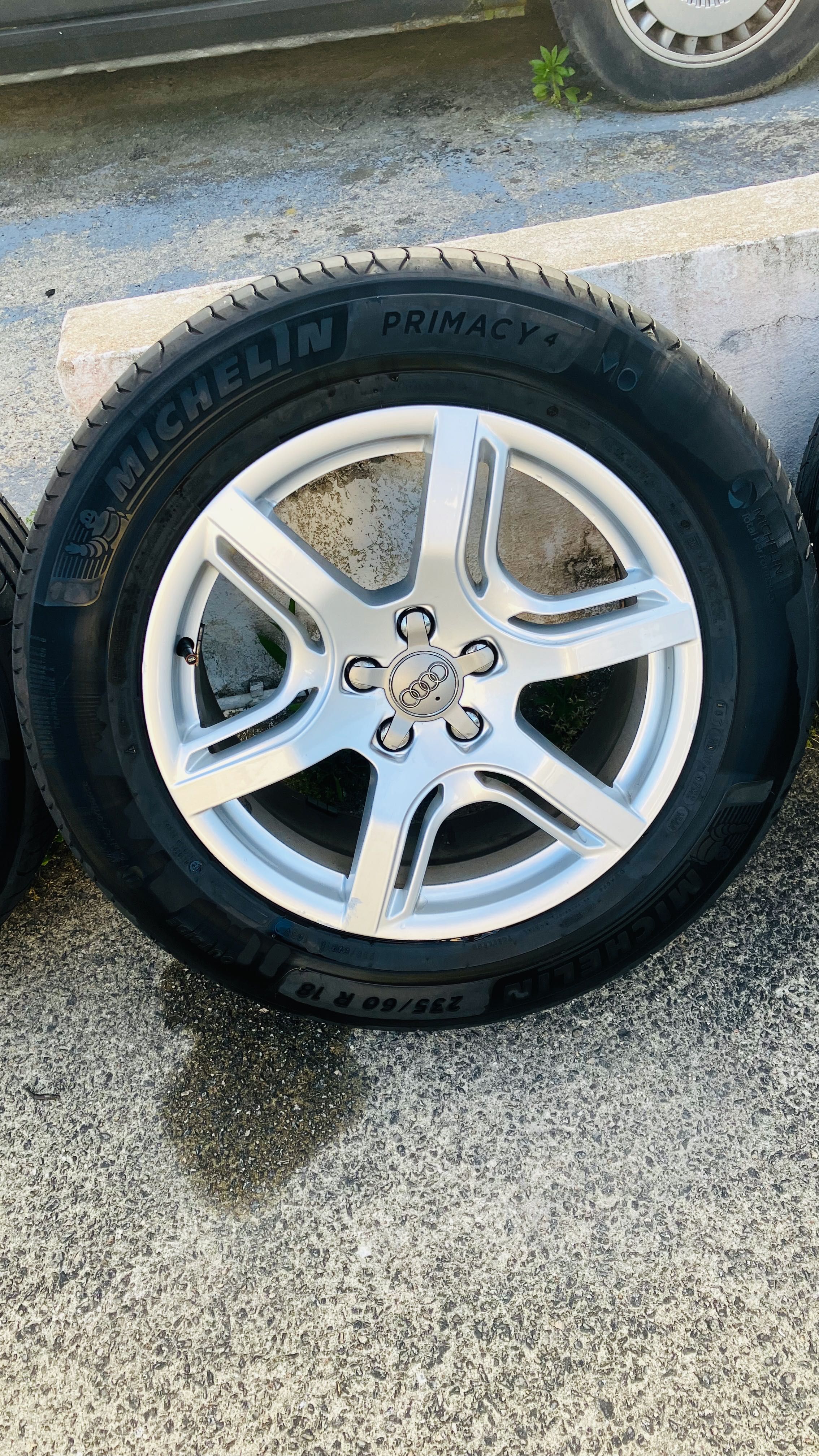 Jantes Audi R 18 + Pneus Michelin Primacy 4 (novos)  5x112