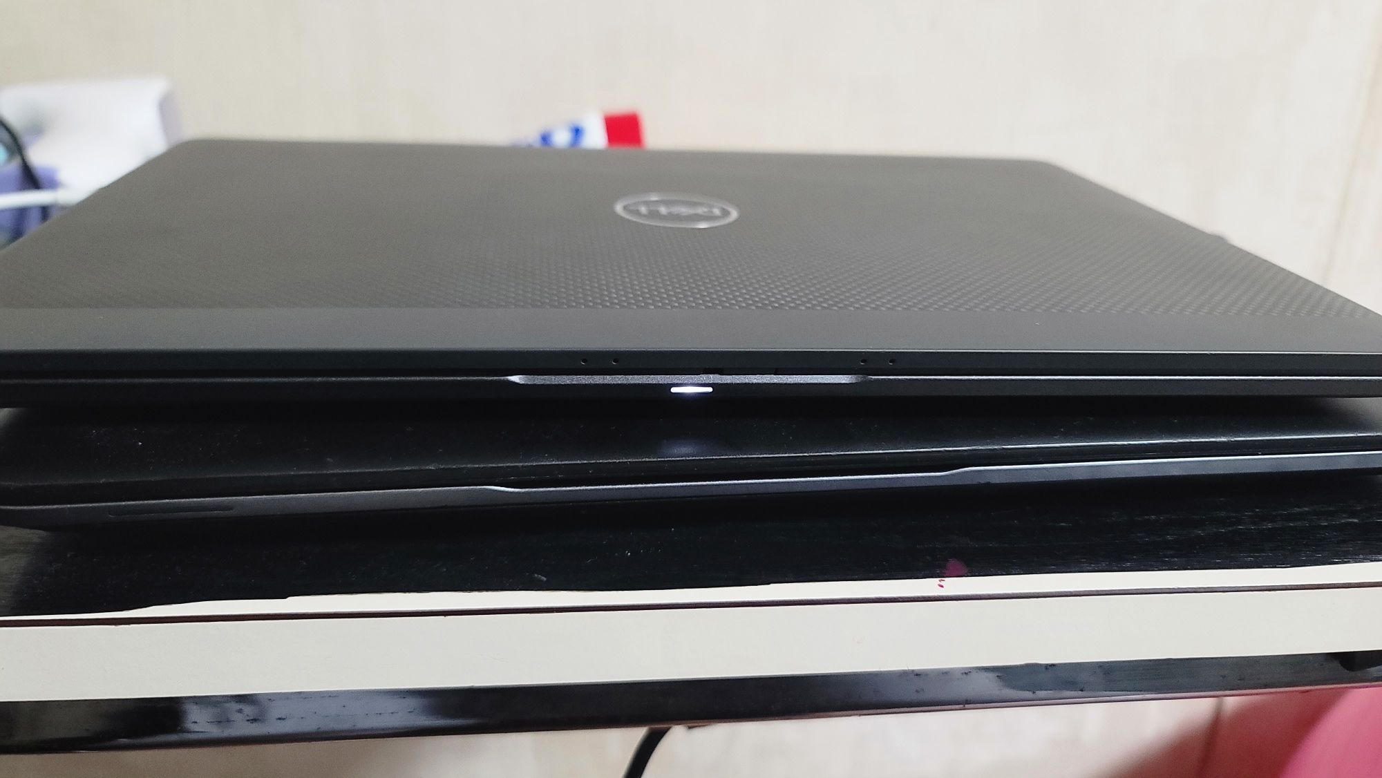 Ноутбук Dell Latitude 7410