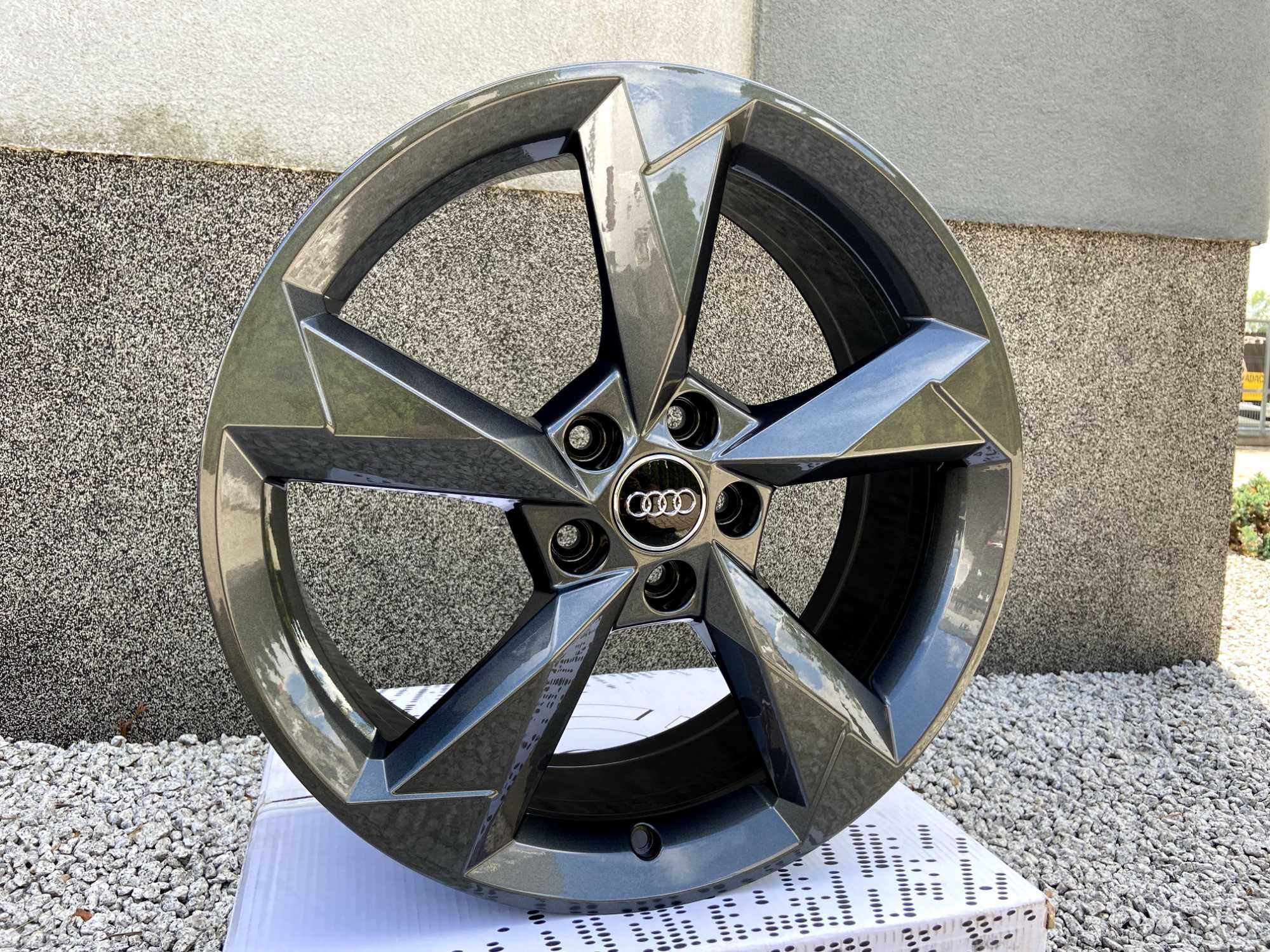 Oryginalne felgi 19 5x112 ET43 AUDI Q3 83A601025N