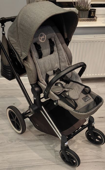 Cybex  Platinium