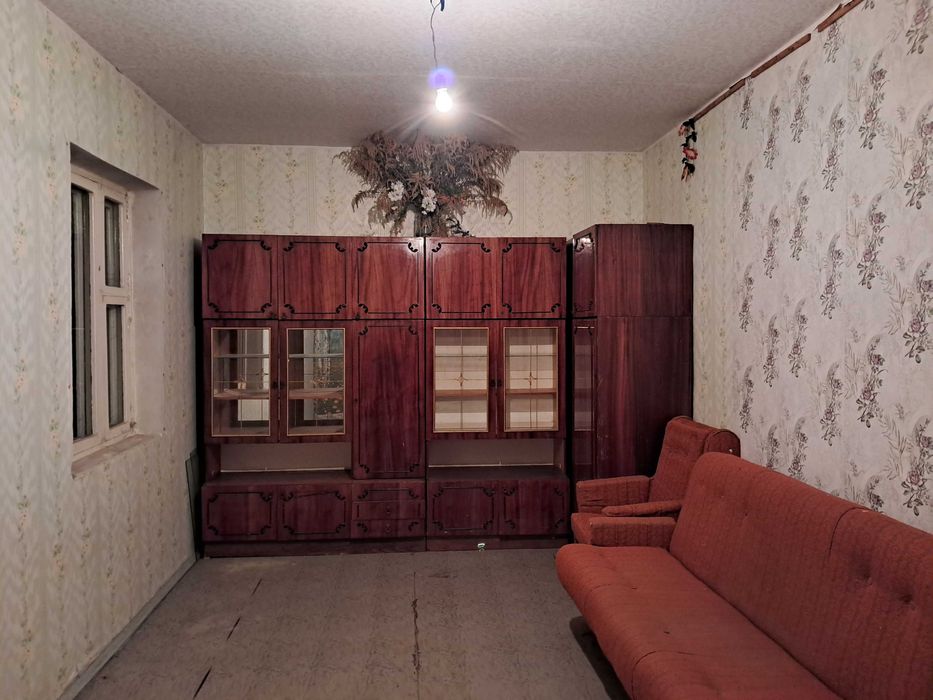 Продам не дорого меблі б/в