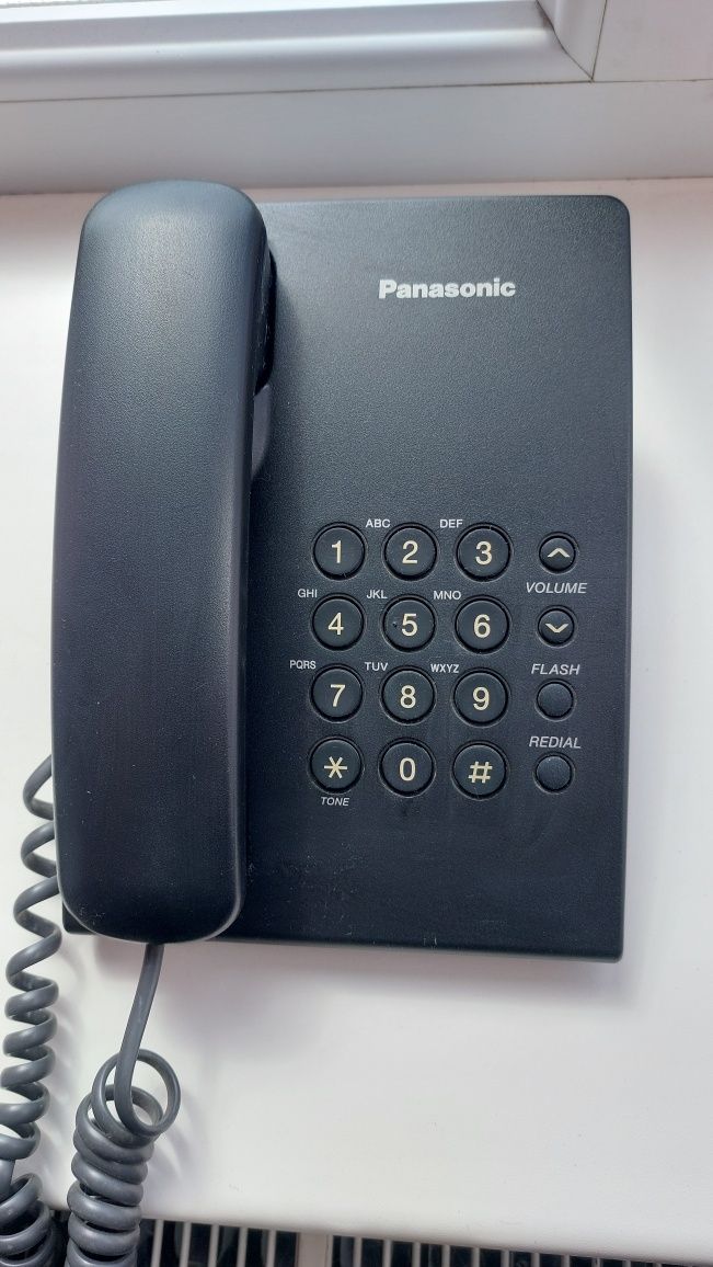 Стаціонарний кнопковий телефон PANASONIC