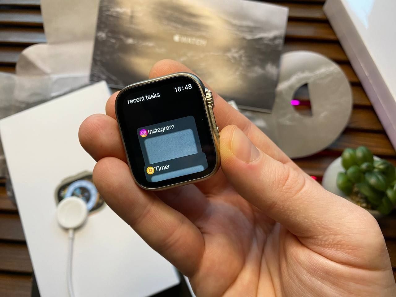 Apple Watch Ultra 49mm
Apple Watch Ultra 49mm TitaniumApple W