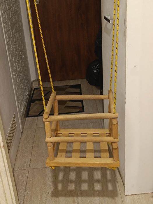 Sprzedam huśtawkę dla dziecka