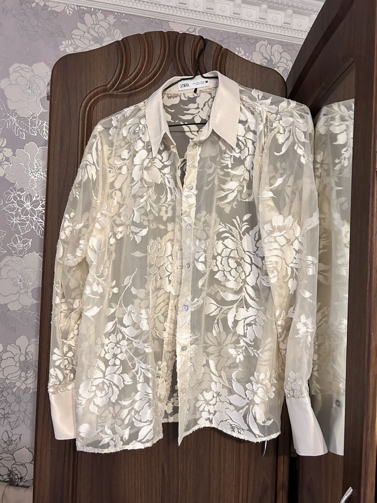 Продам нову блузу Zara