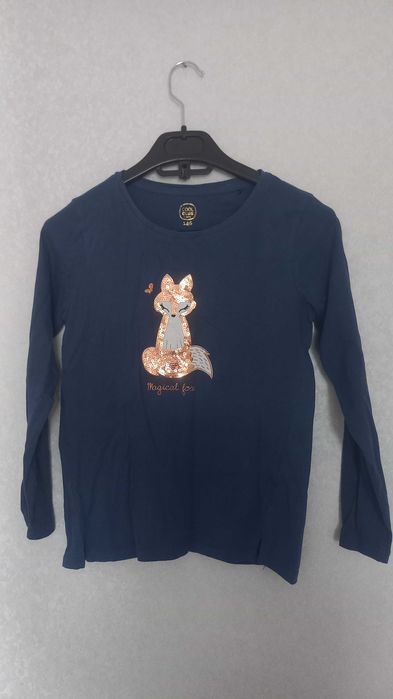 Кофта для дівчинки на ріст 146