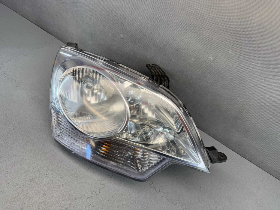 Opel Antara Lampa Przód Przednia Prawa Europa Kompletna Stan BDB
