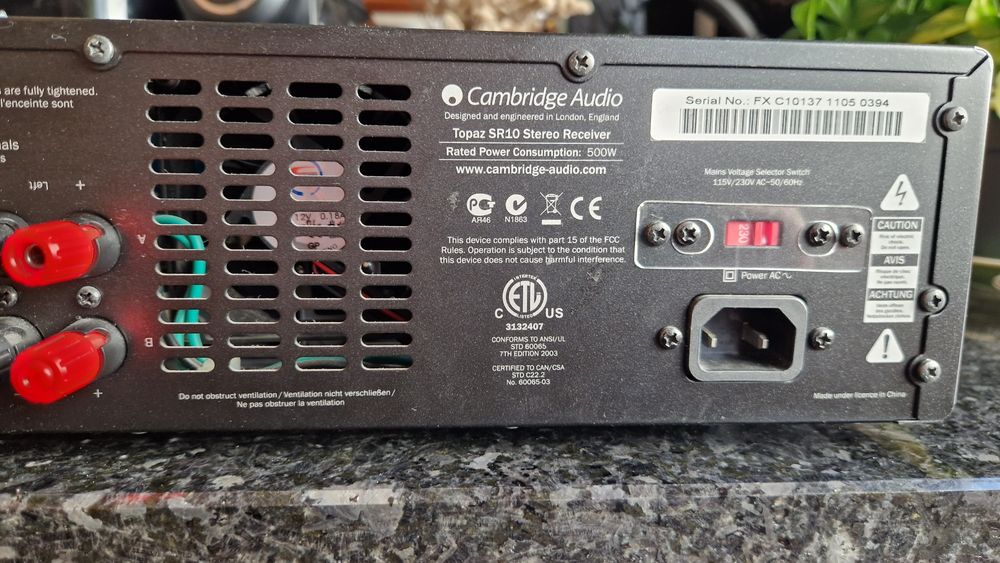 Amplificador Cambridge Audio Topaz SR10 – Som Puro, Potência e Clareza